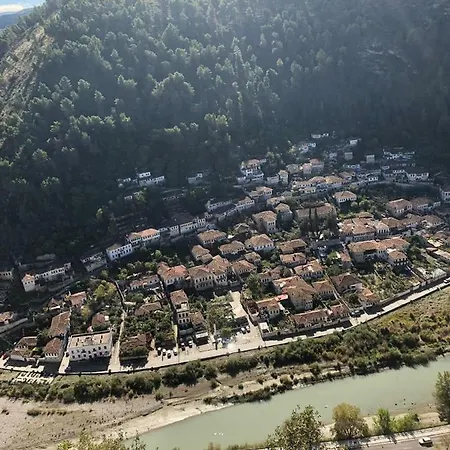 Kemping River Side Camping